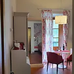 Casa de hóspedes Rf Duomo 4*