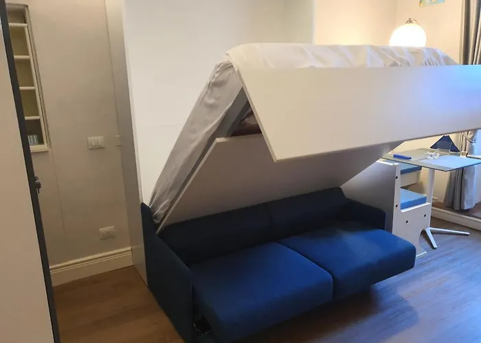 Rf Duomo Konukevi 4*